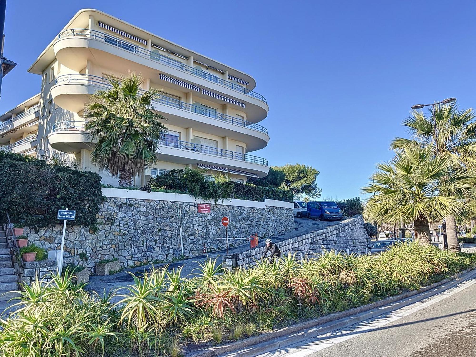 Appartement Belvedere 3 Etoiles